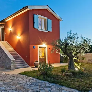 Tocà La Louna Bed & Breakfast